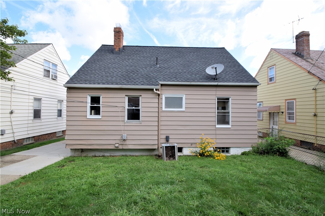 6715 Ridgewood Avenue Parma, OH 44129 - Photo 22 of 22 Gallery Image 22