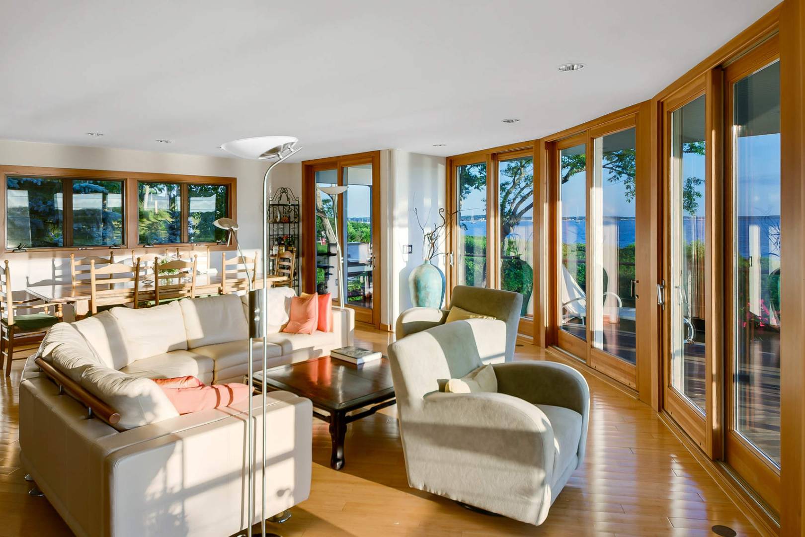 29 Harding Terrace Sag Harbor, NY 11963 - Photo 10 of 32