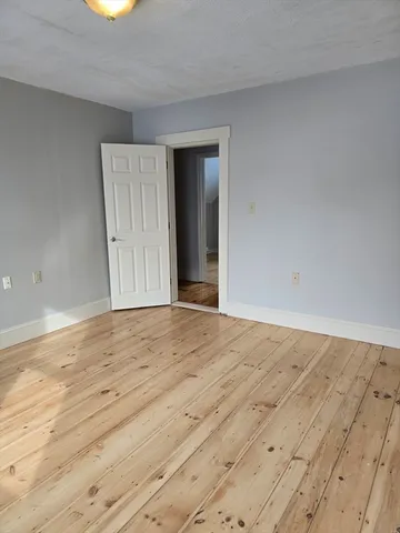 $2,800 | 52 Arlington Street, Unit 52, Lowell, MA 01854