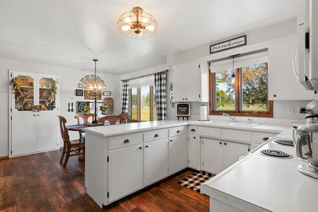 $229,000 | 139 Memorial Drive, Pulaski, WI 54162