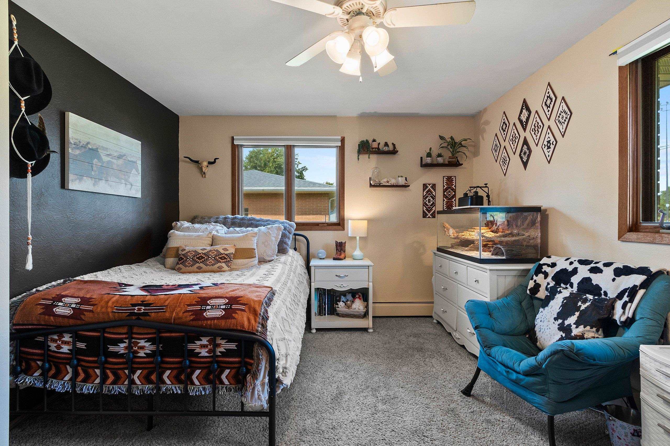 139 Memorial Drive Pulaski, WI 54162 - Photo 28 of 53