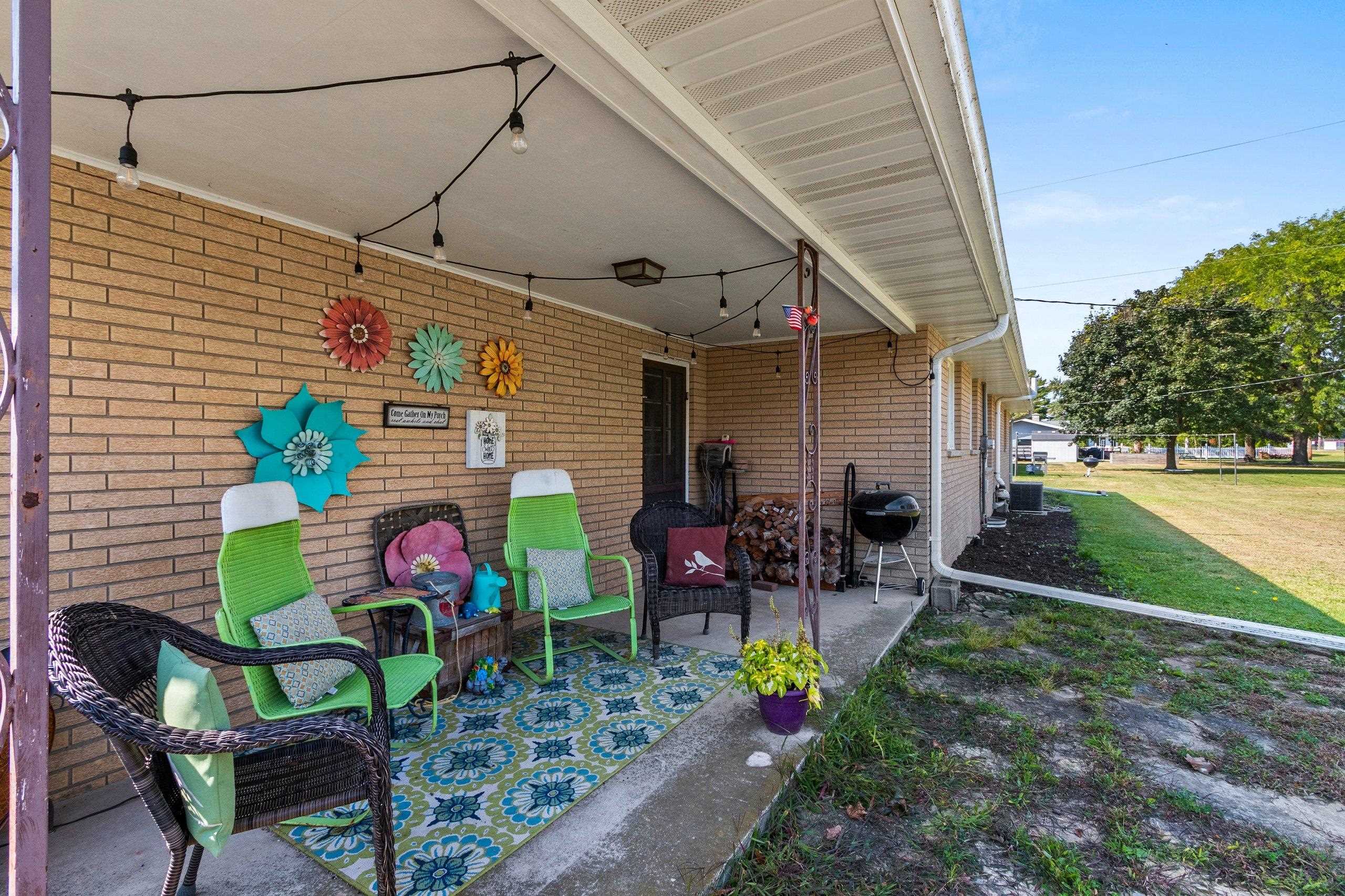 139 Memorial Drive Pulaski, WI 54162 - Photo 38 of 53