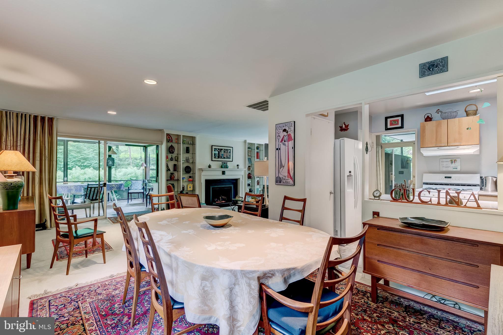 1110 Cliffhurst Road Baltimore, MD 21210 - Photo 7 of 36 Separate dining area