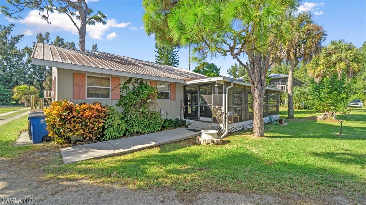 4236 Courtney Road St. James City, FL 33956 - Photo 26 of 27 Gallery Image 26