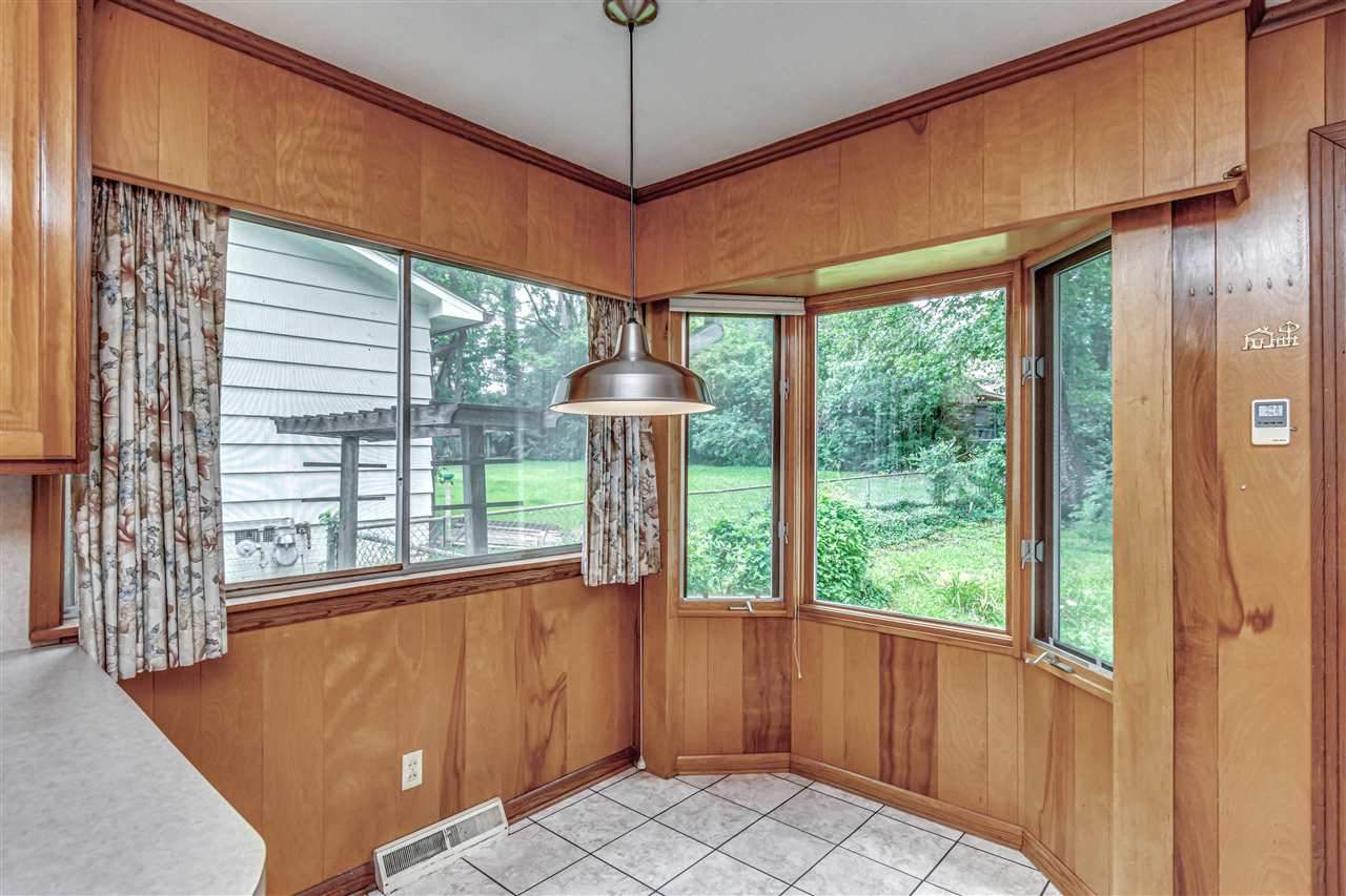 2024 Southwood Road Jackson, MS 39211 - Photo 11 of 47 Photo 11