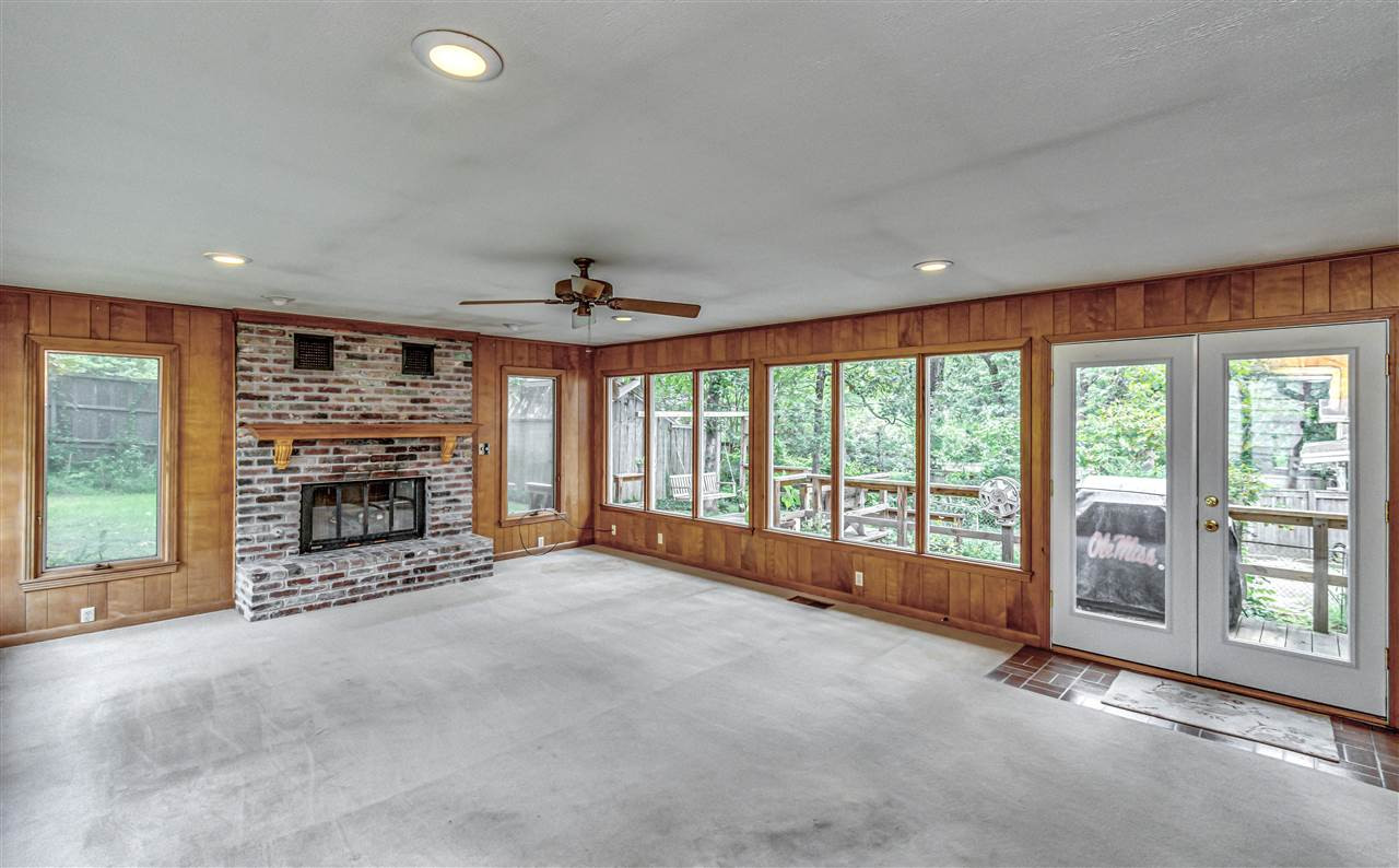 2024 Southwood Road Jackson, MS 39211 - Photo 14 of 47 Photo 14