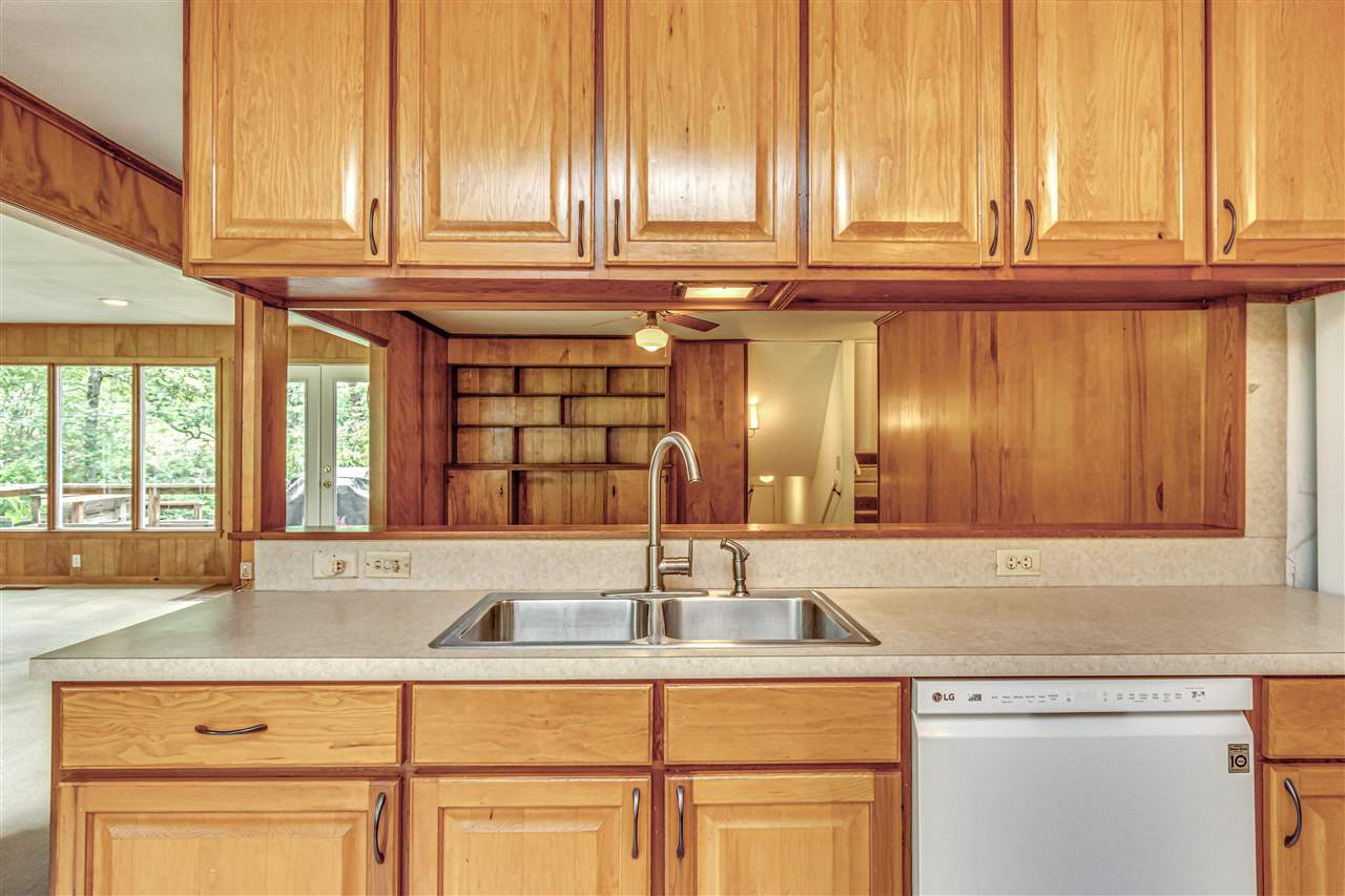 2024 Southwood Road Jackson, MS 39211 - Photo 6 of 47 Photo 6