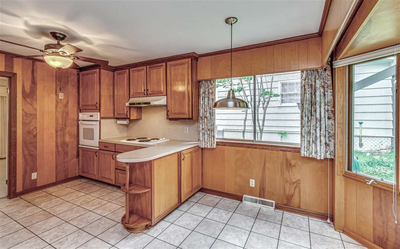 2024 Southwood Road Jackson, MS 39211 - Photo 10 of 47 Photo 10