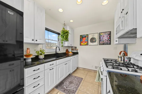 $299,900 | 2877 South 46th Street, Milwaukee, WI 53219