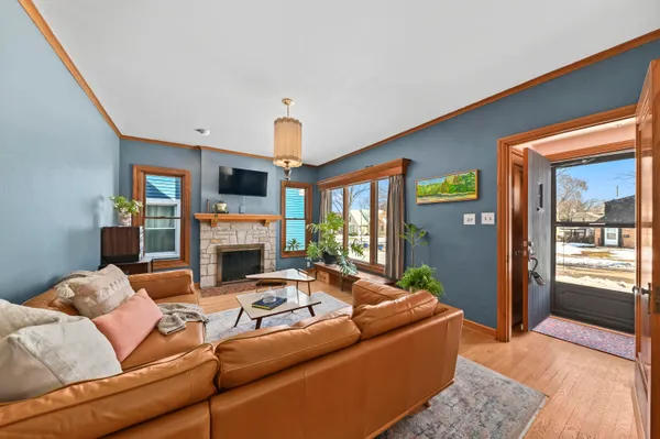 $299,900 | 2877 South 46th Street, Milwaukee, WI 53219