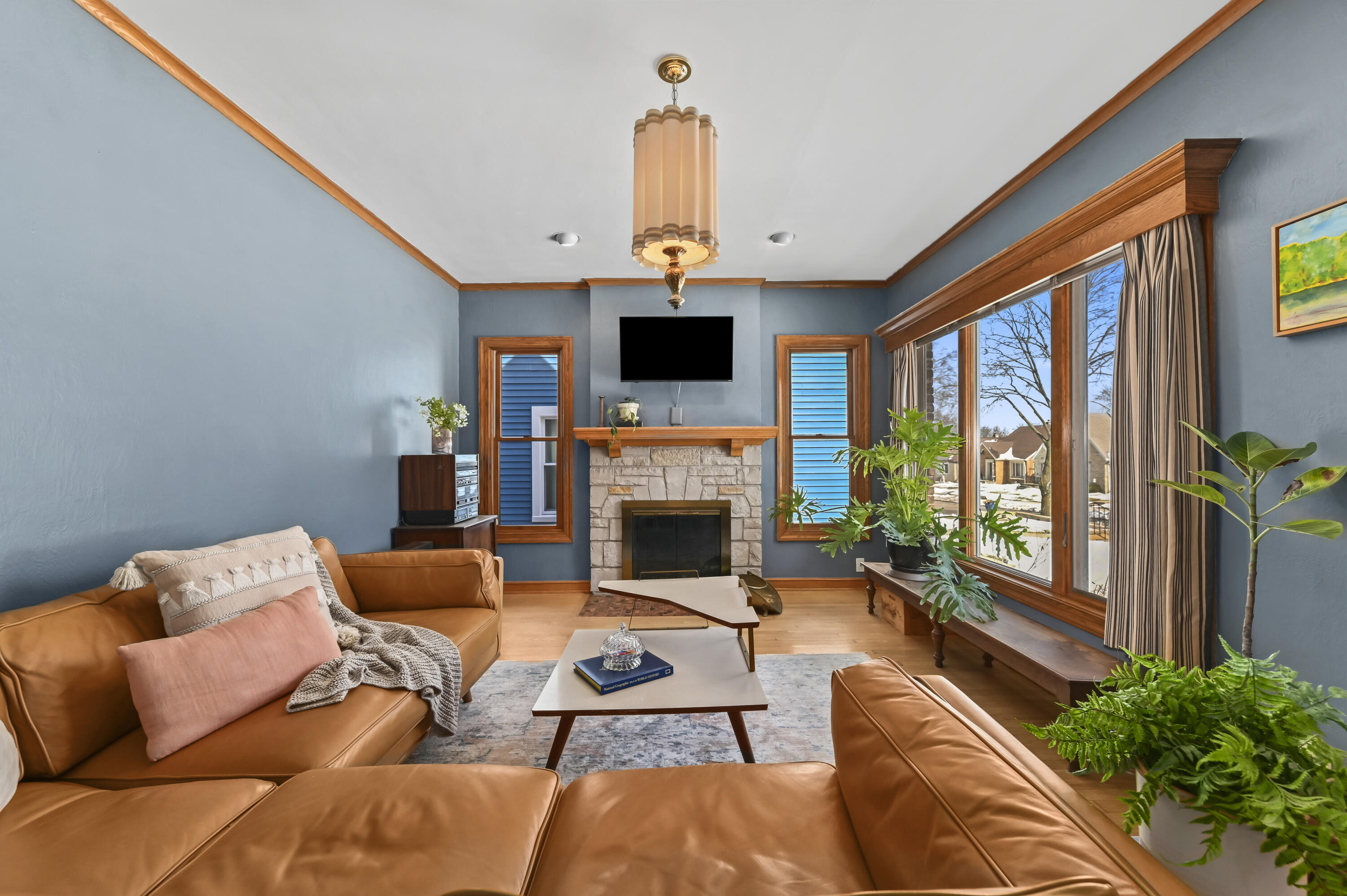 2877 South 46th Street Milwaukee, WI 53219 - Photo 5 of 44 EUP_7260