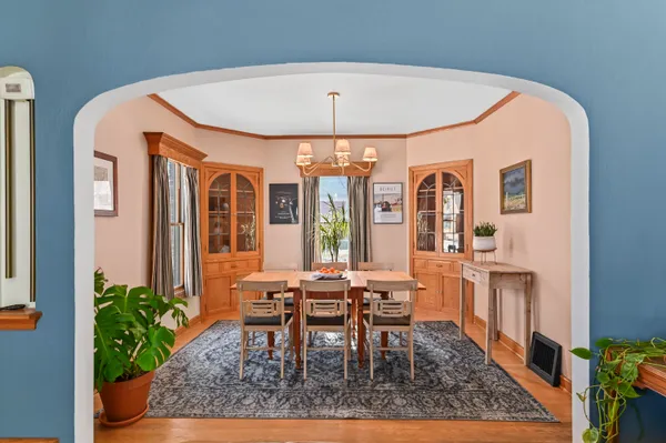 $299,900 | 2877 South 46th Street, Milwaukee, WI 53219