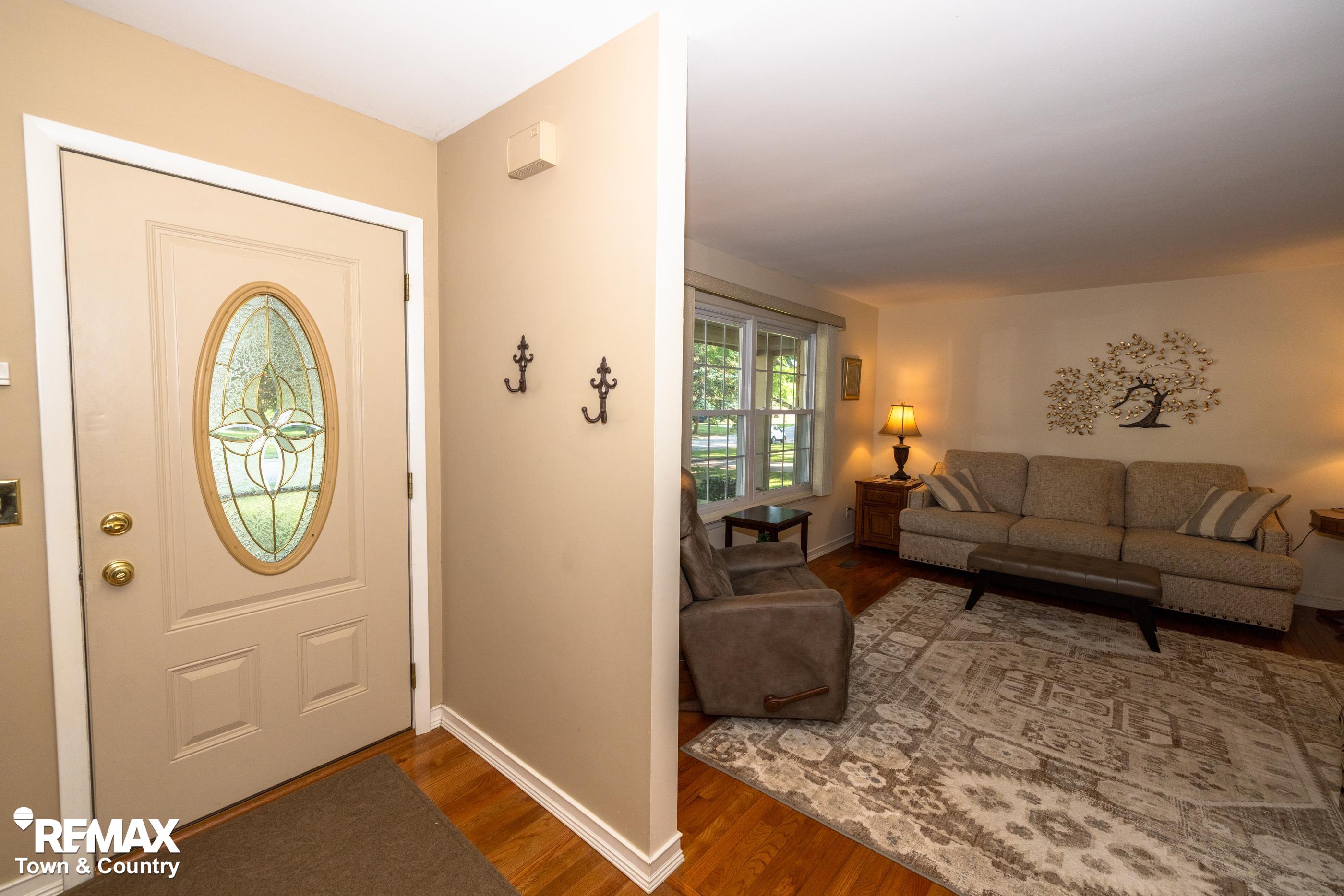 1239 Stonehenge Road Flint, MI 48532 - Photo 7 of 40 Gallery Image 7