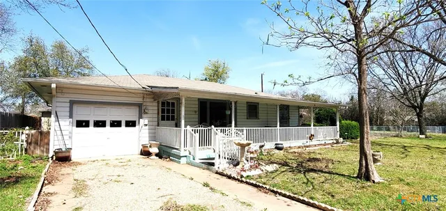 $119,500 | 112 College Avenue, Oglesby, TX 76561