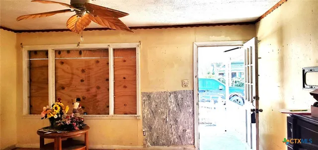 $119,500 | 112 College Avenue, Oglesby, TX 76561