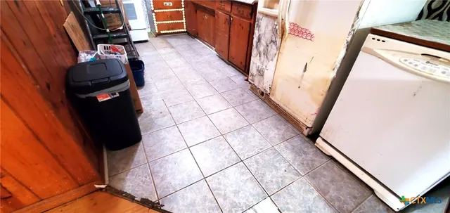 $119,500 | 112 College Avenue, Oglesby, TX 76561