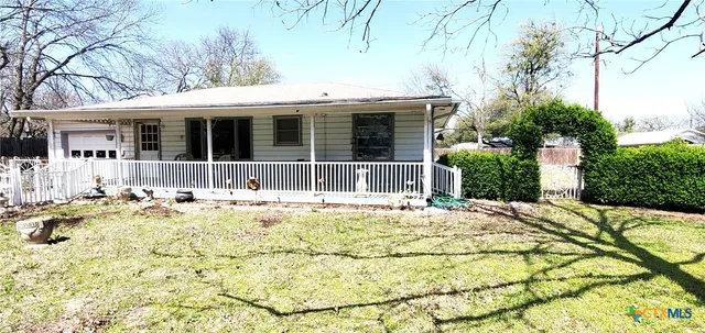 $119,500 | 112 College Avenue, Oglesby, TX 76561