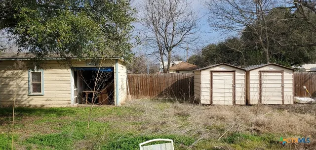 $119,500 | 112 College Avenue, Oglesby, TX 76561