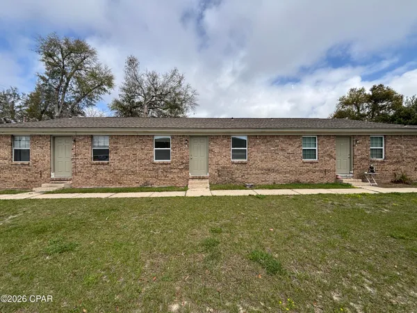 $1,050 | 1102 Frankford Avenue, Unit B, Panama City, FL 32401