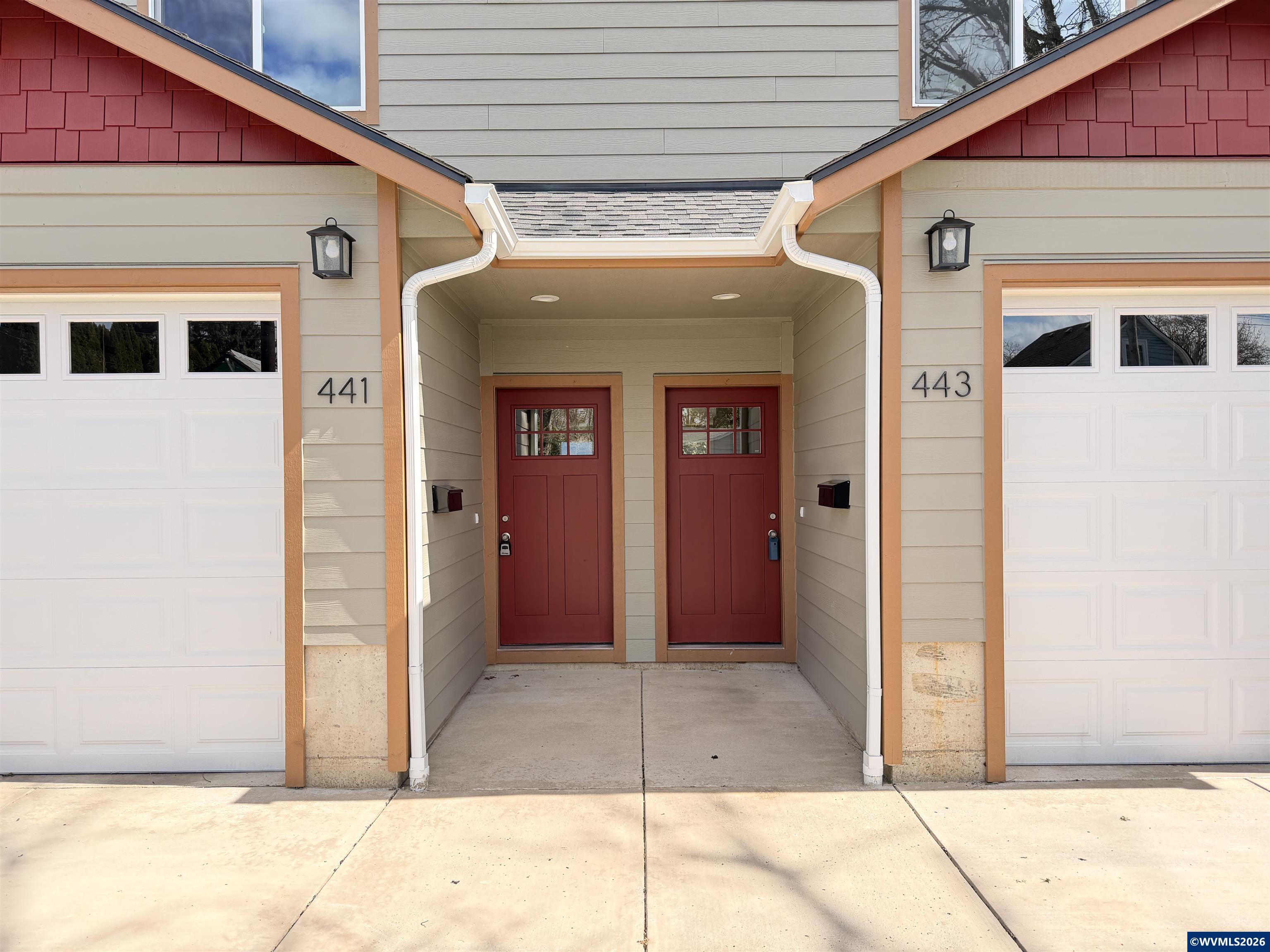 441-443 Southeast Denver Street Albany, OR 97321 - Photo 2 of 16
