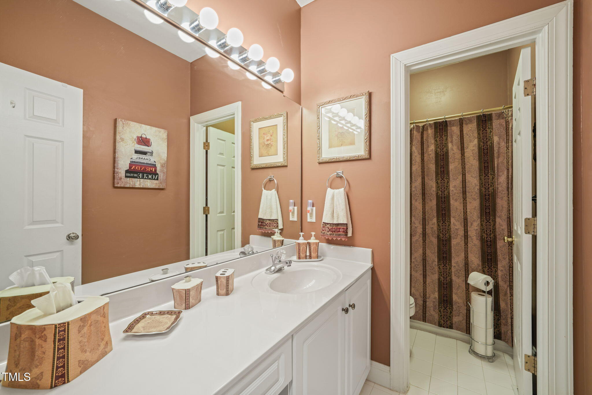 204 Springmoor Lane Durham, NC 27713 - Photo 27 of 41 27-web-or-mls-DSC02696
