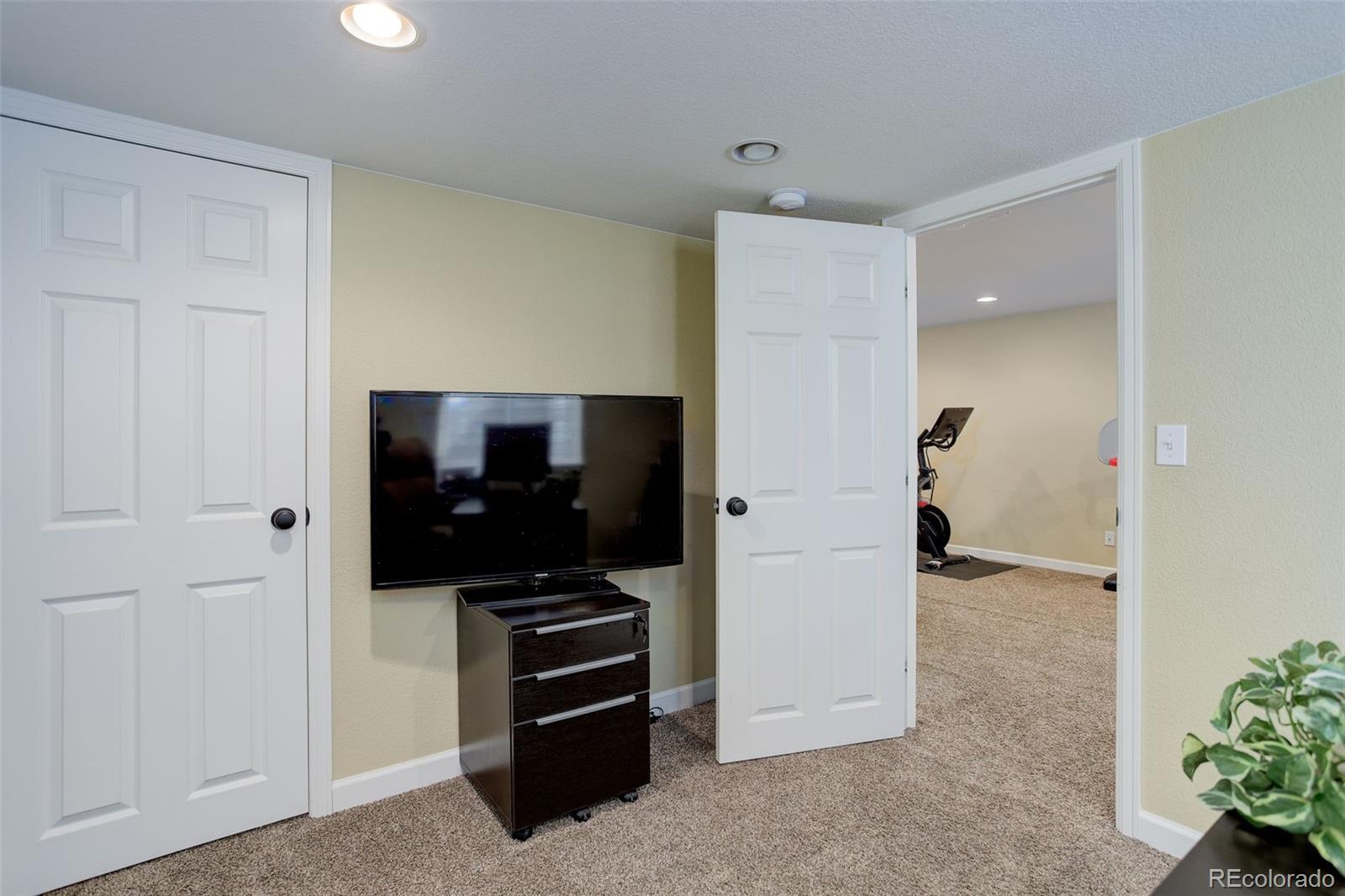 9854 Merimbula Street Highlands Ranch, CO 80130 - Photo 31 of 49 Gallery Image 31