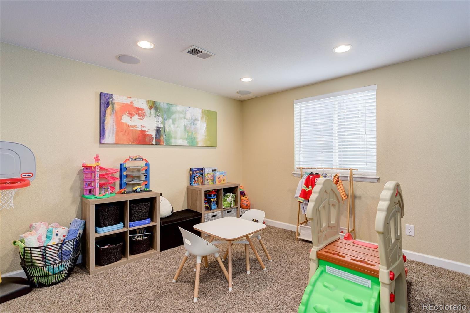 9854 Merimbula Street Highlands Ranch, CO 80130 - Photo 34 of 49 Gallery Image 34