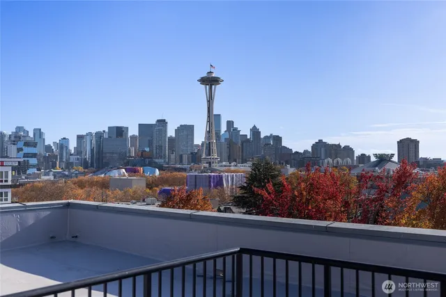 $649,000 | 720 Queen Anne Avenue North, Unit 406, Seattle, WA 98109