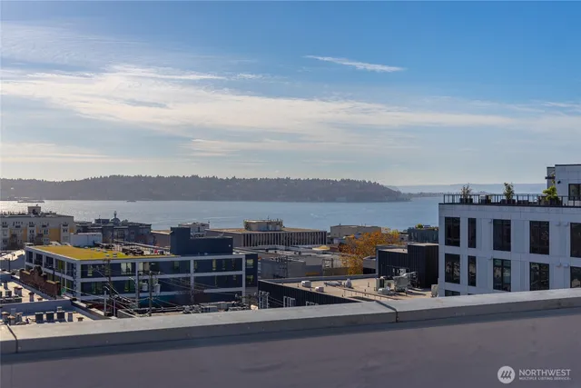 $649,000 | 720 Queen Anne Avenue North, Unit 406, Seattle, WA 98109