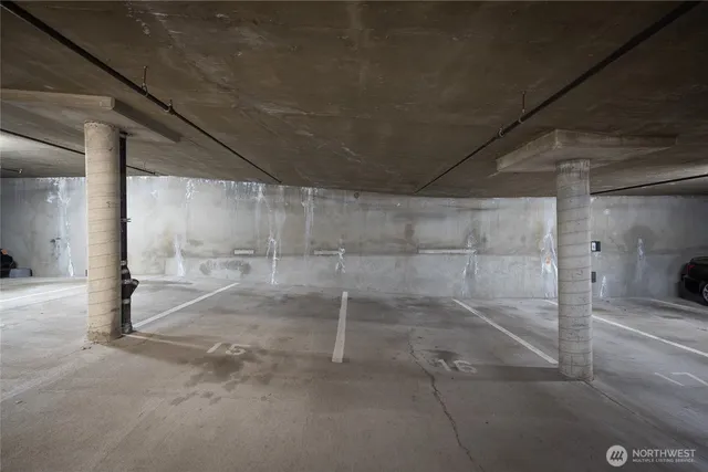 $649,000 | 720 Queen Anne Avenue North, Unit 406, Seattle, WA 98109