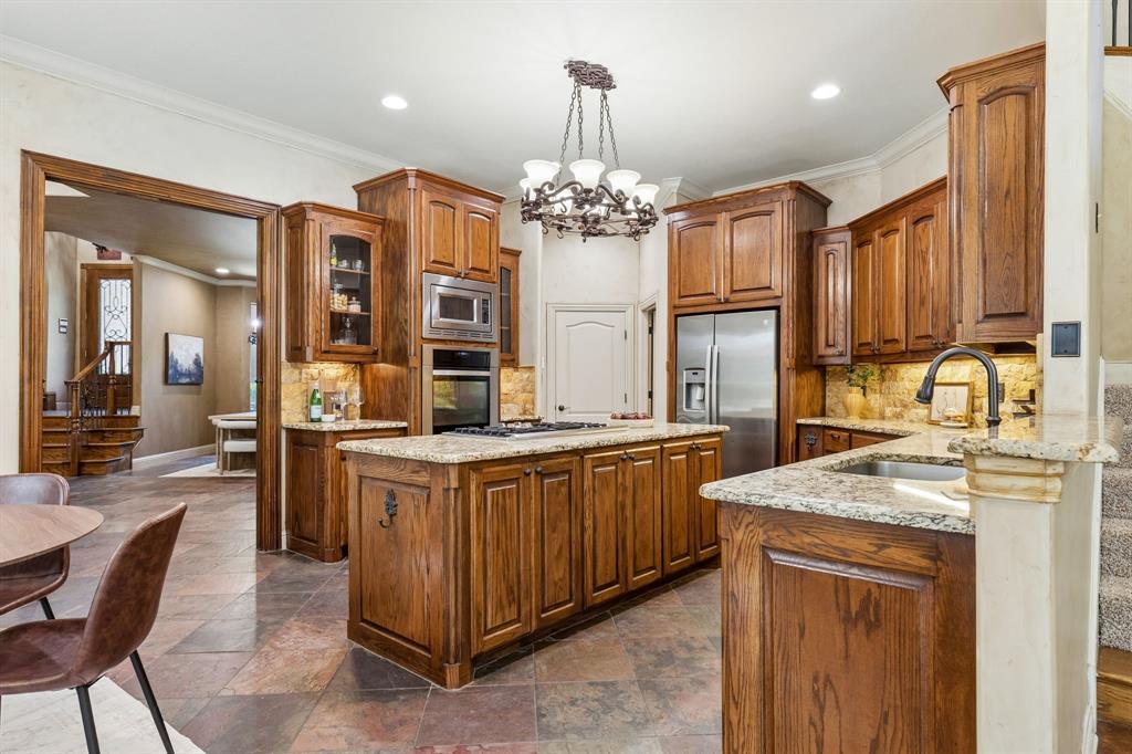 9 Eagle Point North, Unit A Azle, TX 76020 - Photo 19 of 40