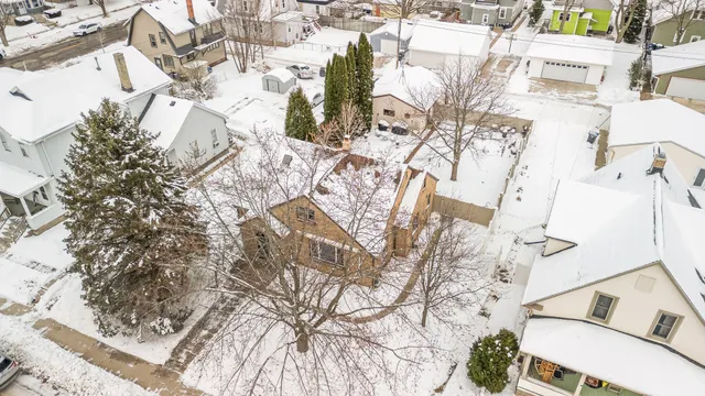 $259,900 | 2113 South 8th Street, Sheboygan, WI 53081