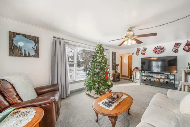 $259,900 | 2113 South 8th Street, Sheboygan, WI 53081