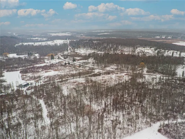 $134,900 | 7740 East Port Bay Road, Wolcott, NY 14590