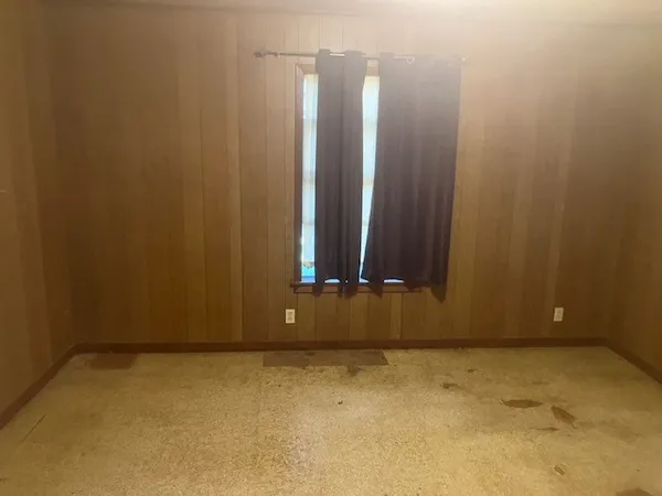 a view of a indoor deck