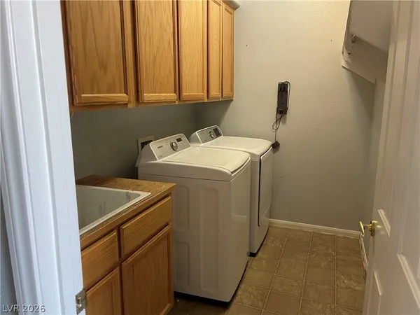 $2,740 | 9356 Bondeno Street, Las Vegas, NV 89123