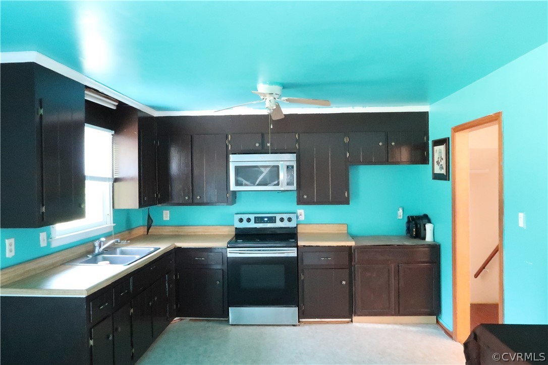 10116 Squirrel Level Road Petersburg, VA 23803 - Photo 3 of 10 Gallery Image 3