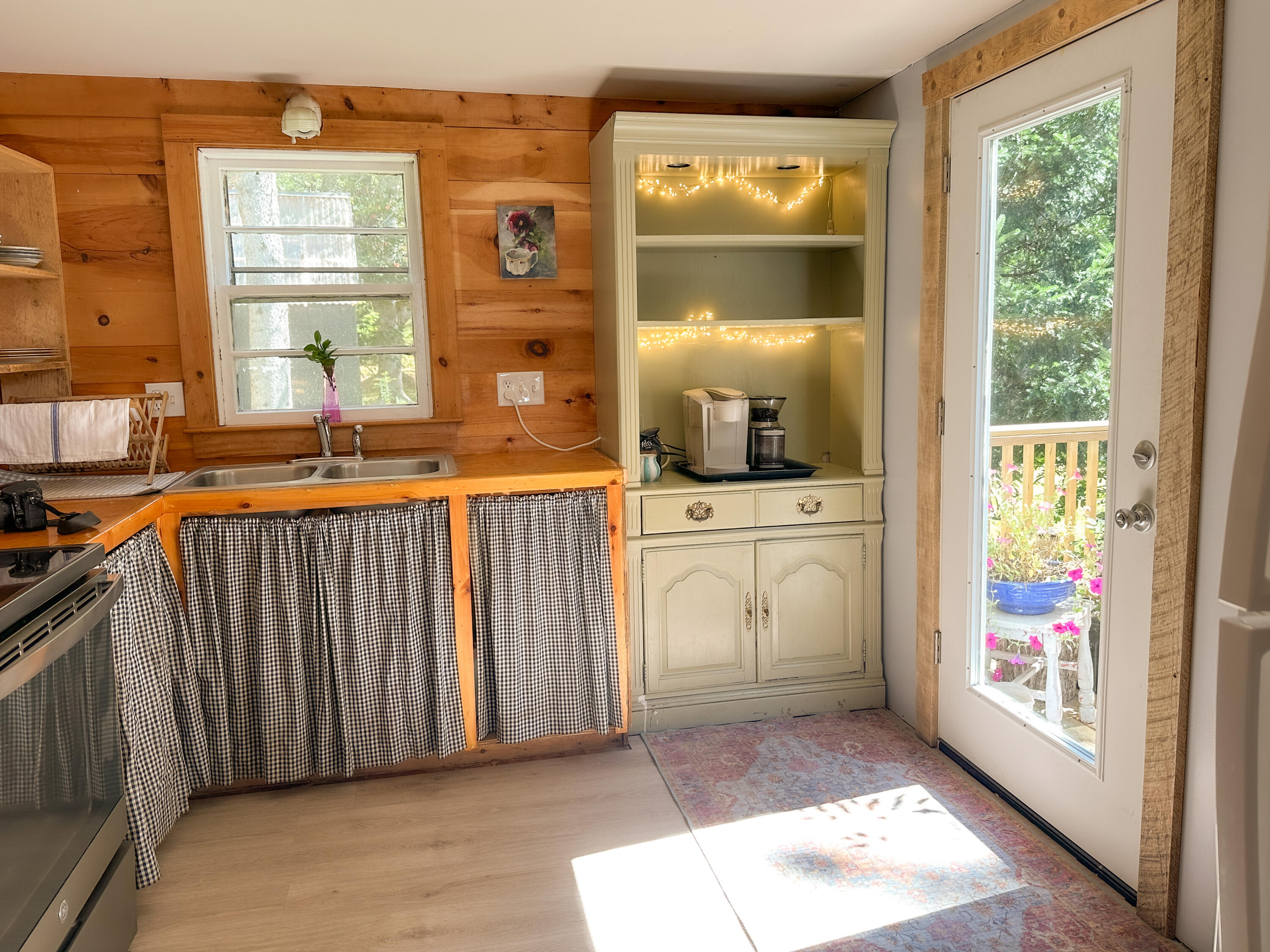 477 North Penobscot Road Penobscot, ME 04476 - Photo 20 of 101 IMG_1906