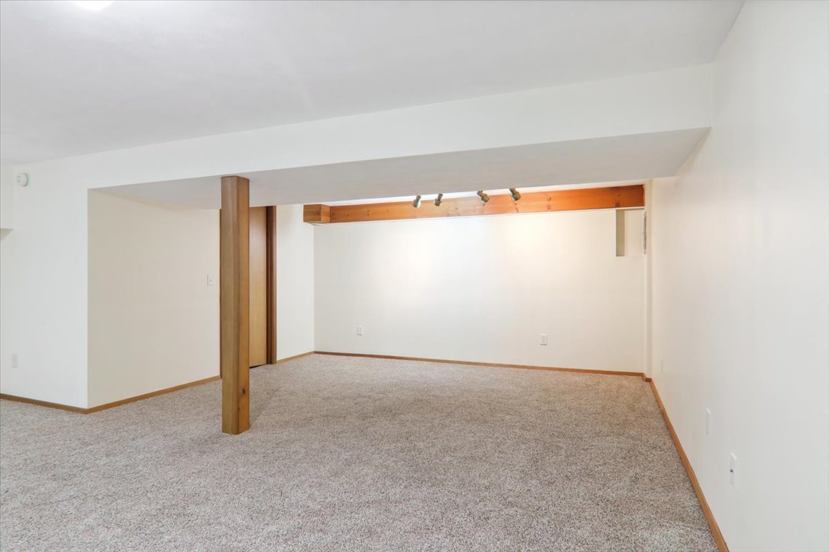 1544 Hunt Drive, Unit D Normal, IL 61761 - Photo 9 of 18 a view of an empty room