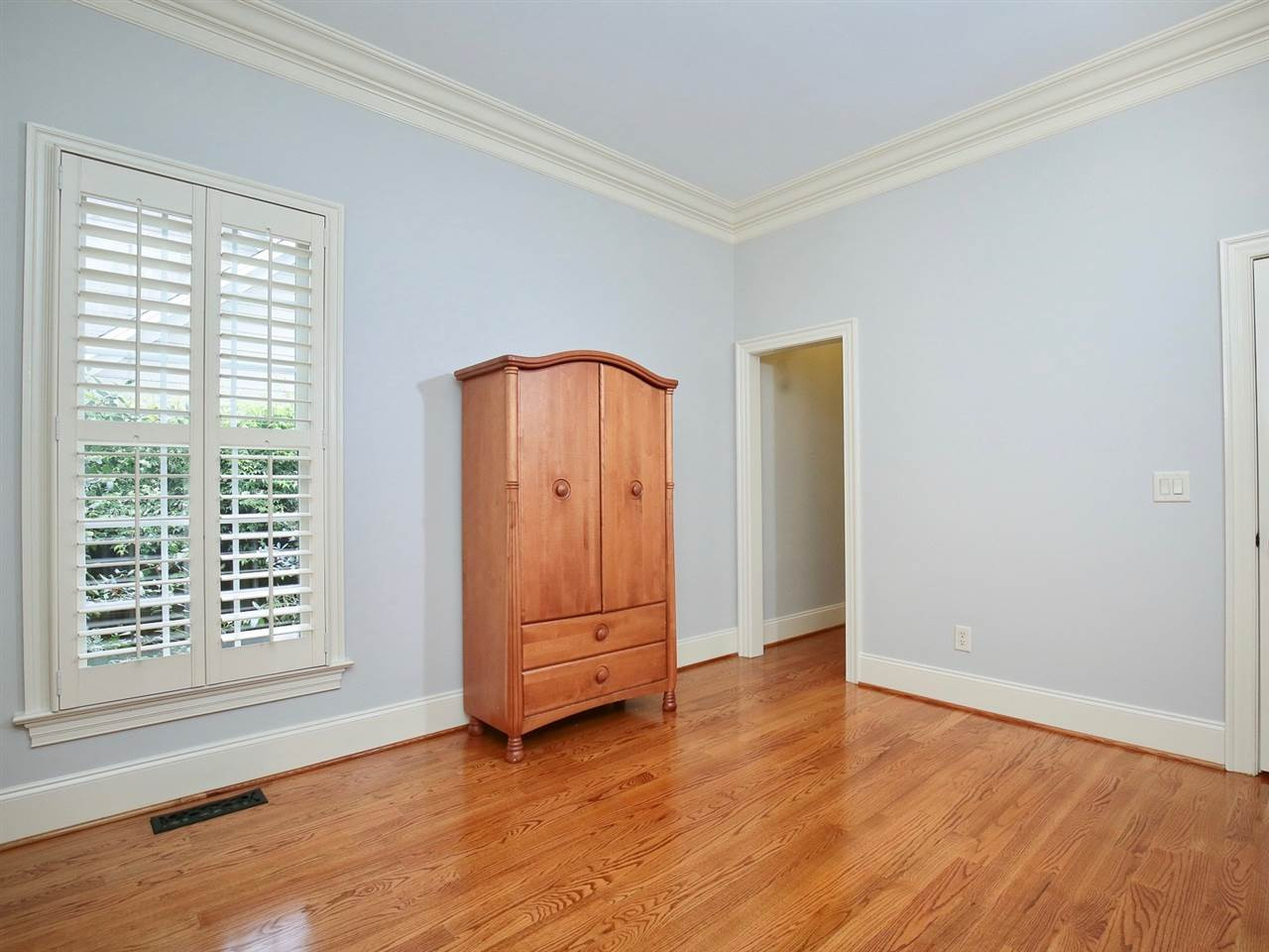 2916 Claremont Road Raleigh, NC 27608 - Photo 12 of 30 Photo 12