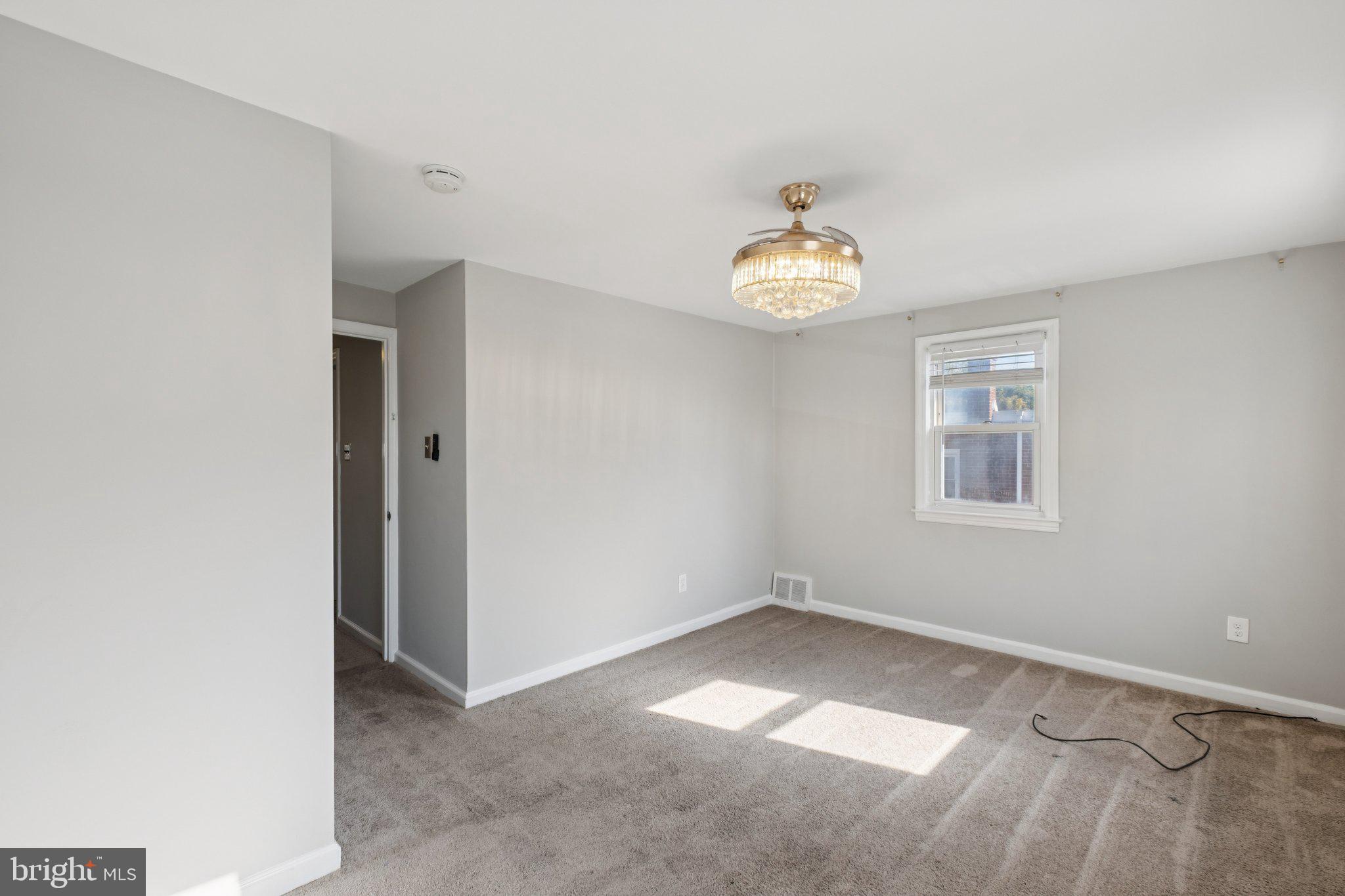 271 Drexel Avenue Lansdowne, PA 19050 - Photo 16 of 27 an empty room with a window