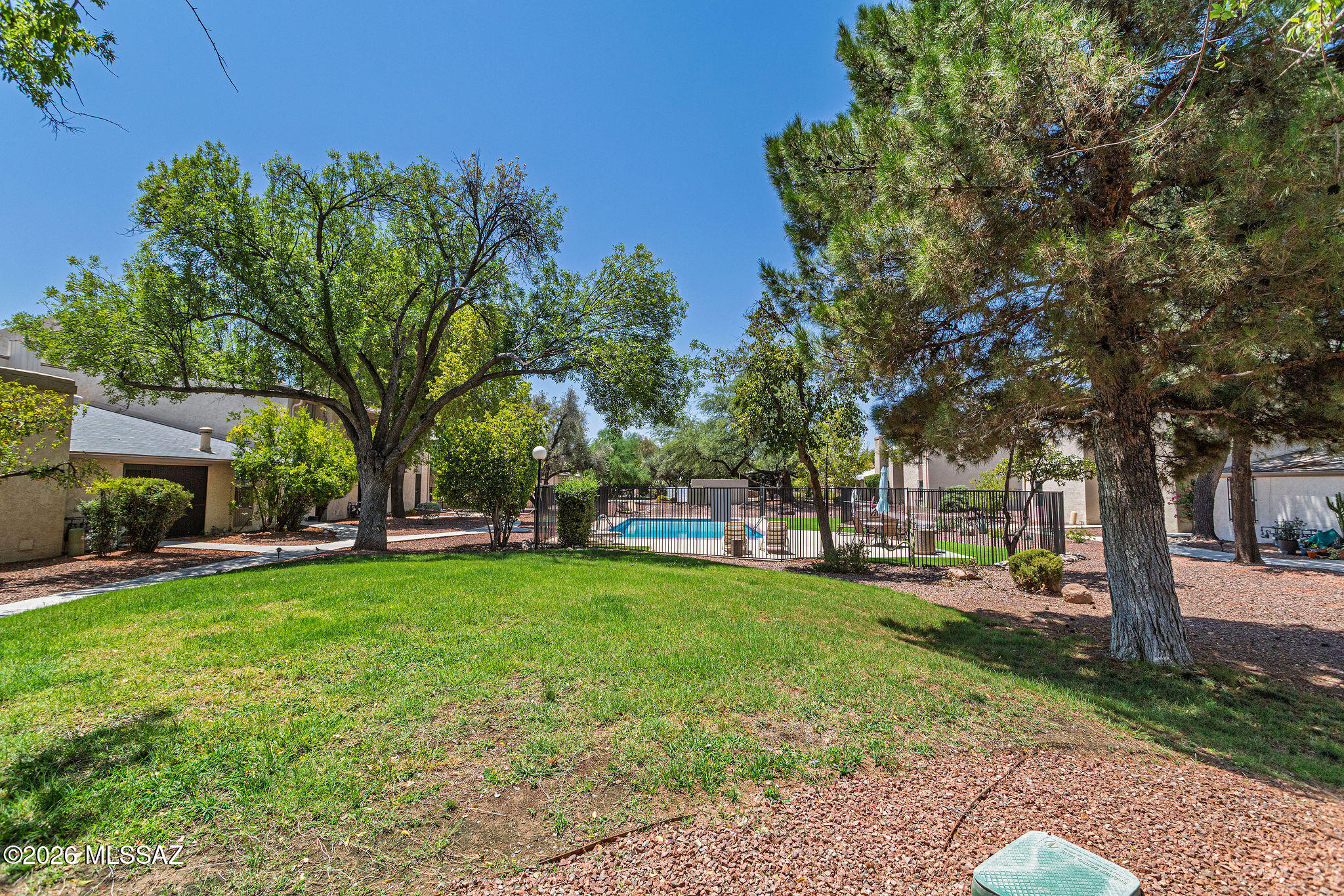 3750 North Country Club Road, Unit 41 Tucson, AZ 85716 - Photo 11 of 32 IMG_7631