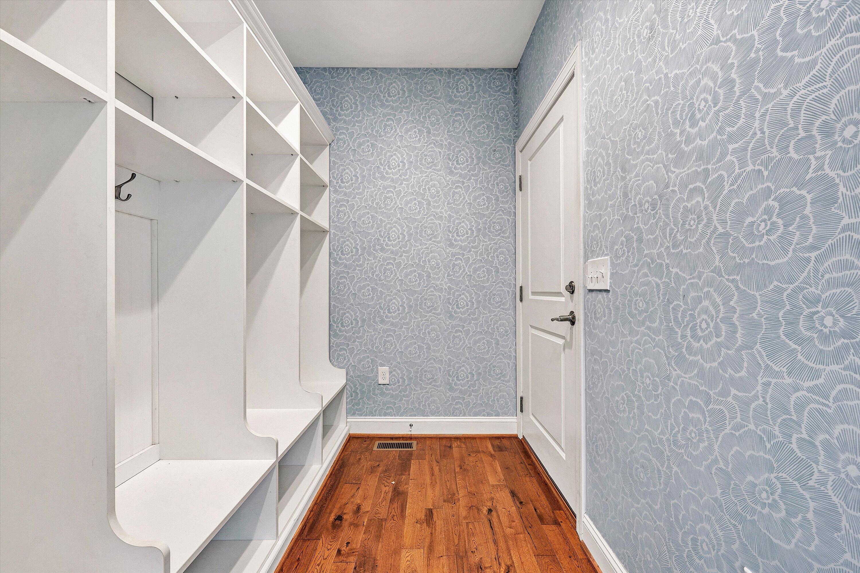 6981 Fairway Ridge Road Salem, VA 24153 - Photo 21 of 53 a view of bathroom with bathtub and shower