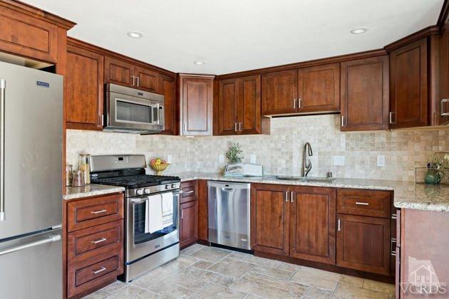 2544 Peninsula Road Oxnard, CA 93035 - Photo 8 of 23 Additional Photo