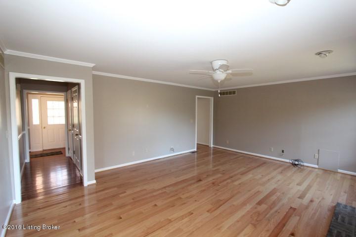 1052 Greenbriar Road Lawrenceburg, KY 40342 - Photo 27 of 67 Living Room