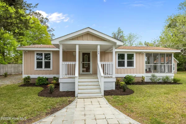 $325,000 | 108 Park Avenue, Beaufort, NC 28516