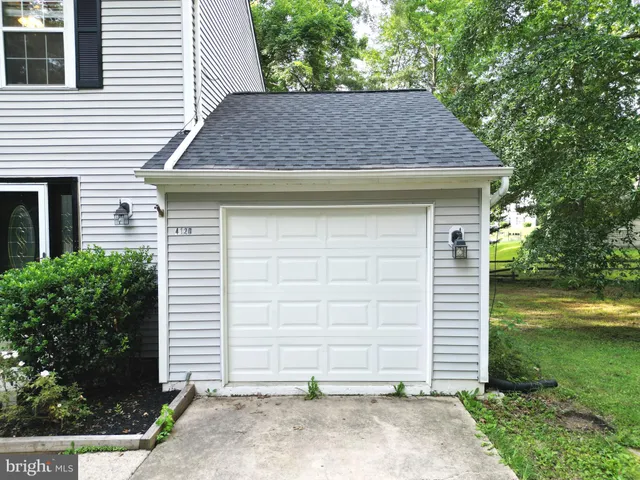 $410,000 | 4120 Lancaster Circle, Waldorf, MD 20603