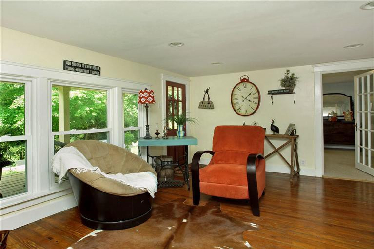 2224 Taylor Ridge Road Nicholasville, KY 40356 - Photo 3 of 37 Great room-Hardwood floors