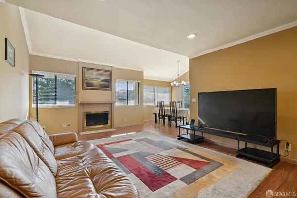 $468,888 | 310 Atlas Drive, Unit 1, Hercules, CA 94547