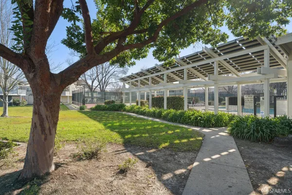 $468,888 | 310 Atlas Drive, Unit 1, Hercules, CA 94547